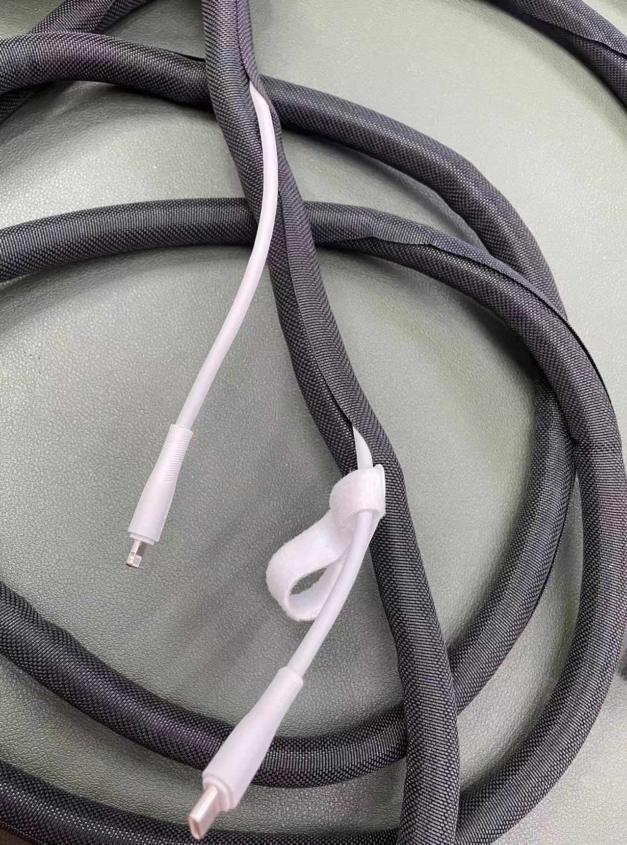 SW200 self-winding braided mesh tube